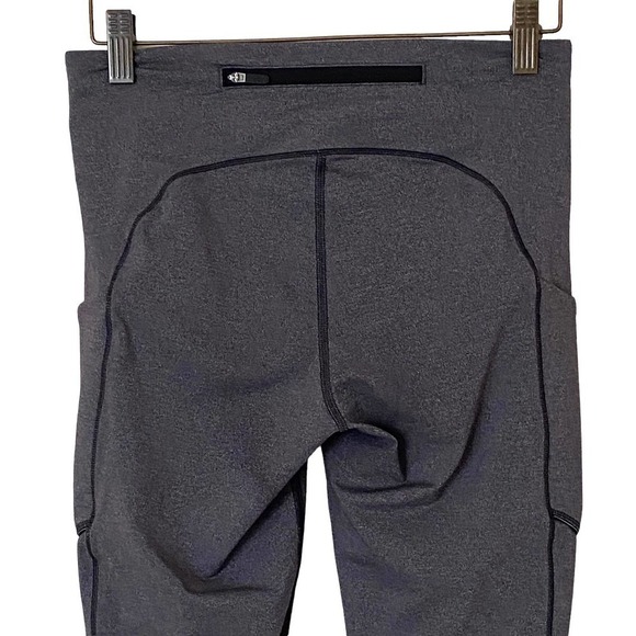 Lululemon Speed Up  Luxtreme 7/8 Tight Legging in Heathered Black, Size 6 - Picture 9 of 14